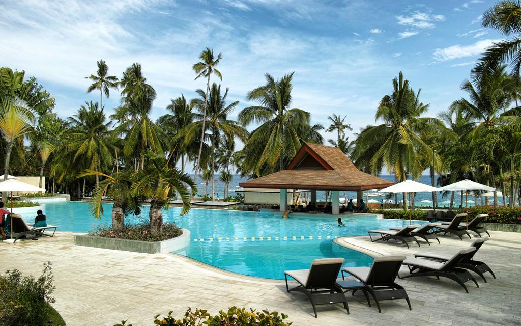 Henann Resort Alona Beach Panglao Extérieur photo The swimming pool at the resort