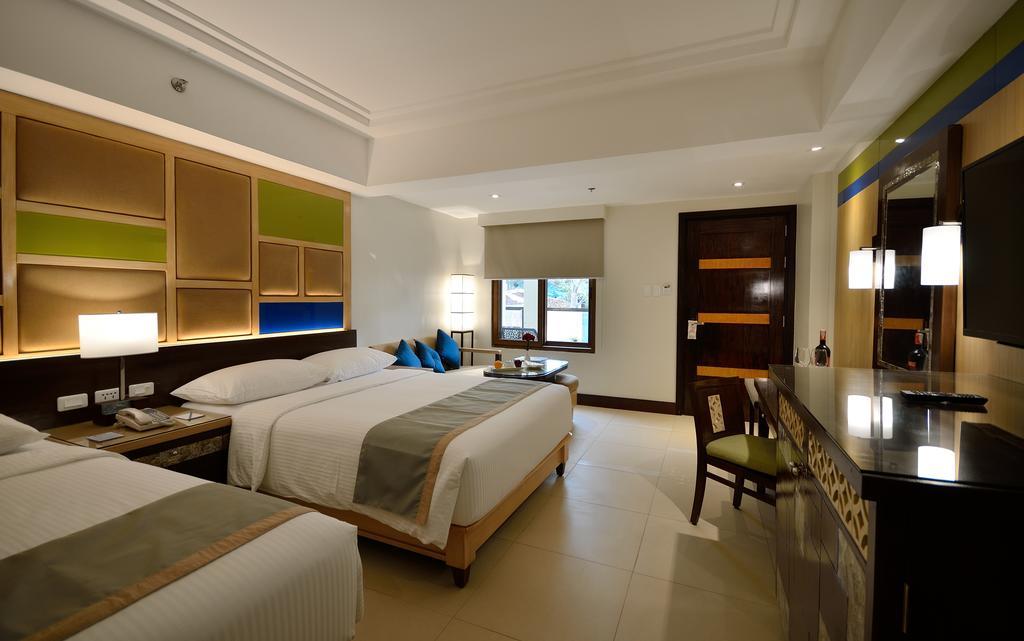 Henann Resort Alona Beach Panglao Extérieur photo Deluxe room