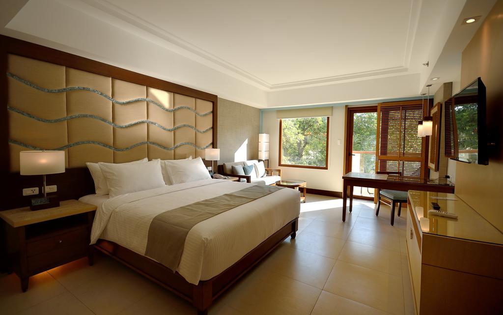 Henann Resort Alona Beach Panglao Extérieur photo Deluxe Room