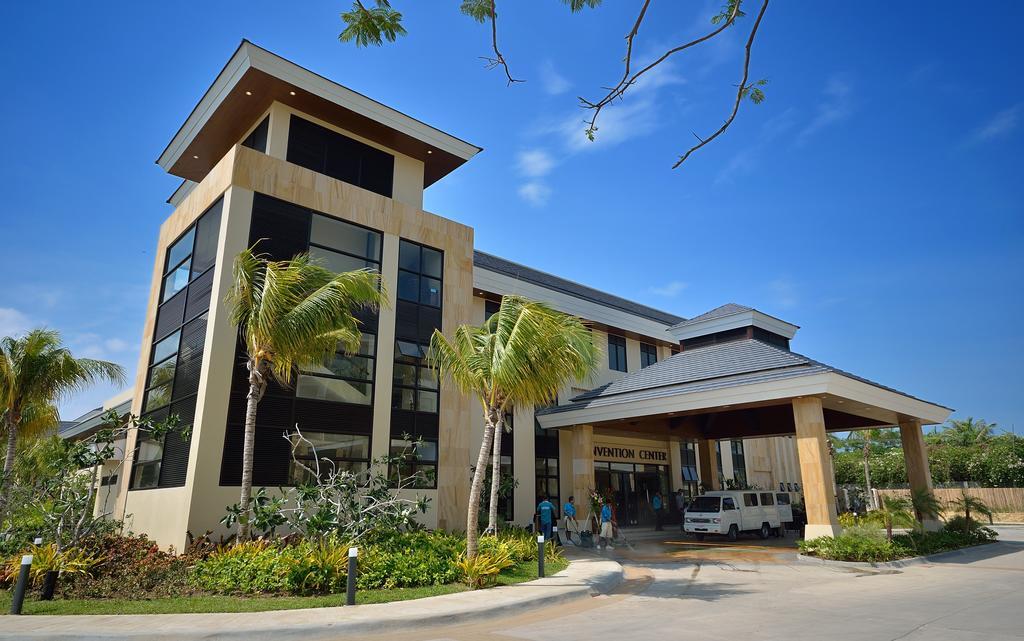 Henann Resort Alona Beach Panglao Extérieur photo The entrance of the terminal